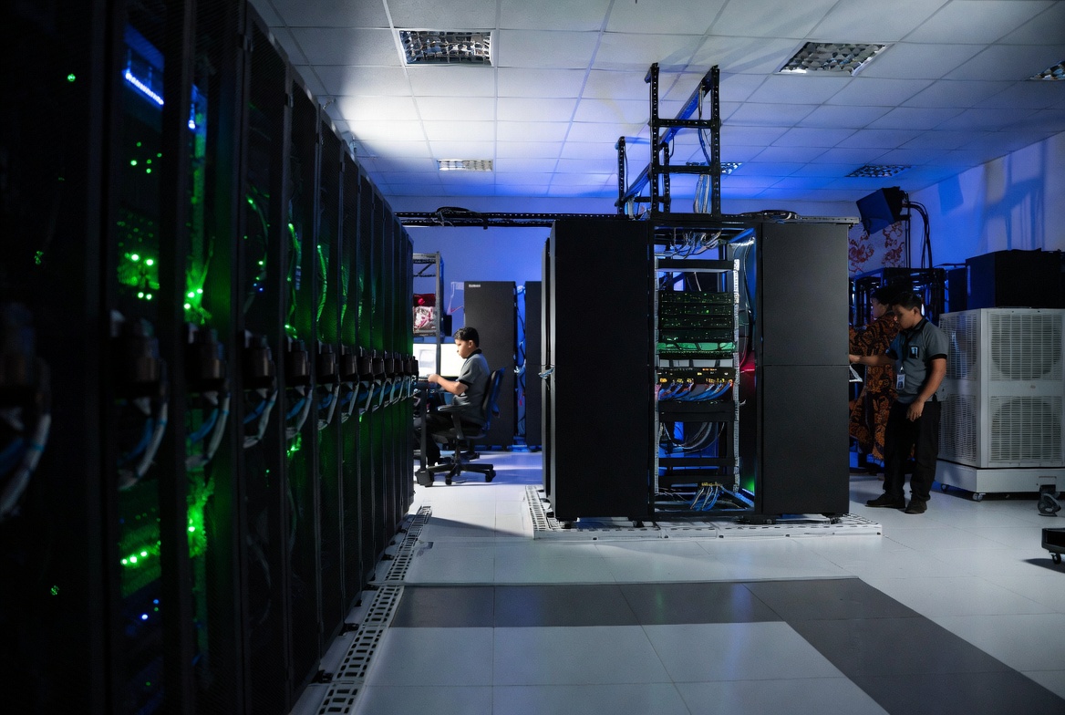inside ogn datacenter